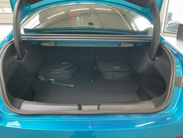 MERCEDES-BENZ CLA 250 e Coupé AMG Pack Night Pano  