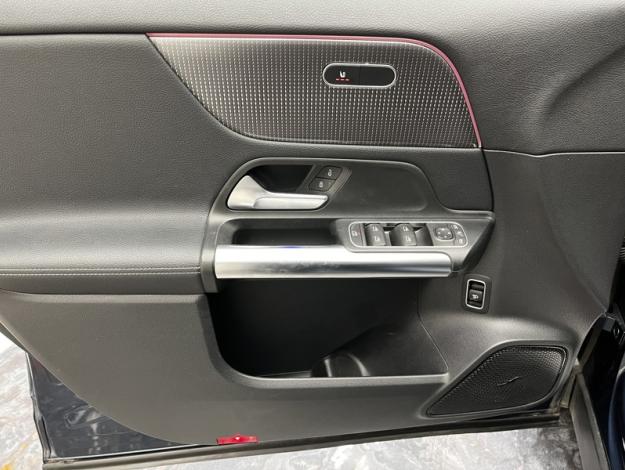 MERCEDES-BENZ GLA 200 d Progressive Line  