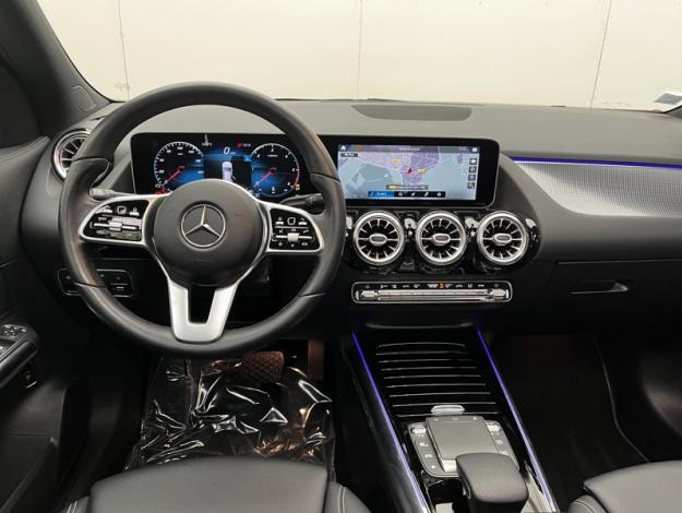 MERCEDES-BENZ GLA 200 d Progressive Line  