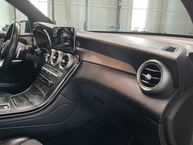 MERCEDES-BENZ GLC 300 de 4MATIC AMG Pack Night  