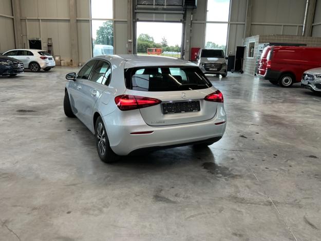MERCEDES-BENZ A-Klasse A 180 d