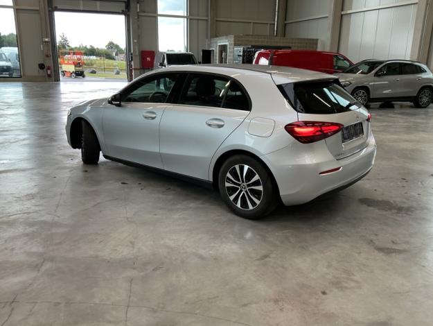MERCEDES-BENZ A-Klasse A 180 d