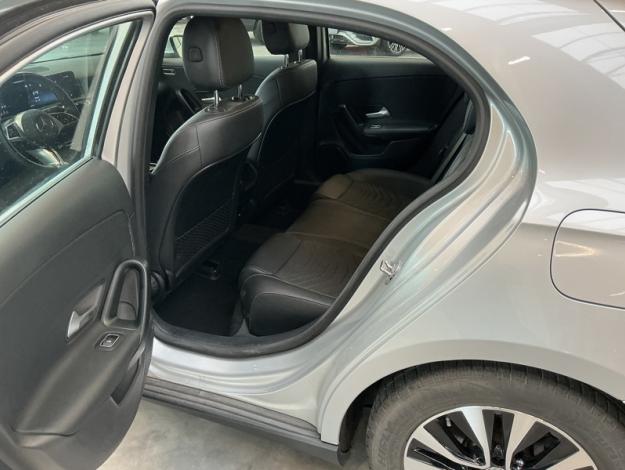 MERCEDES-BENZ A-Klasse A 180 d