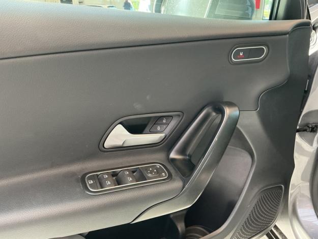 MERCEDES-BENZ A-Klasse A 180 d