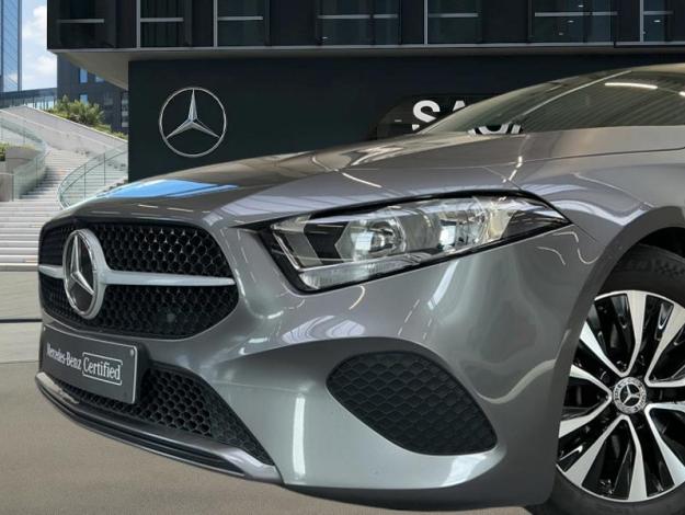 MERCEDES-BENZ A 180 d Facelift Style Edition  