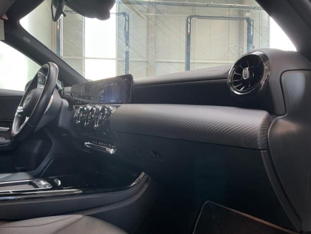 MERCEDES-BENZ A 180 d Facelift Style Edition  