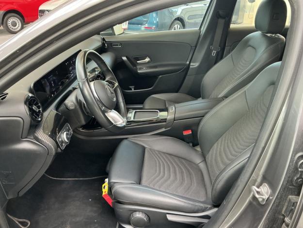 MERCEDES-BENZ A 180 d Facelift Style Edition  
