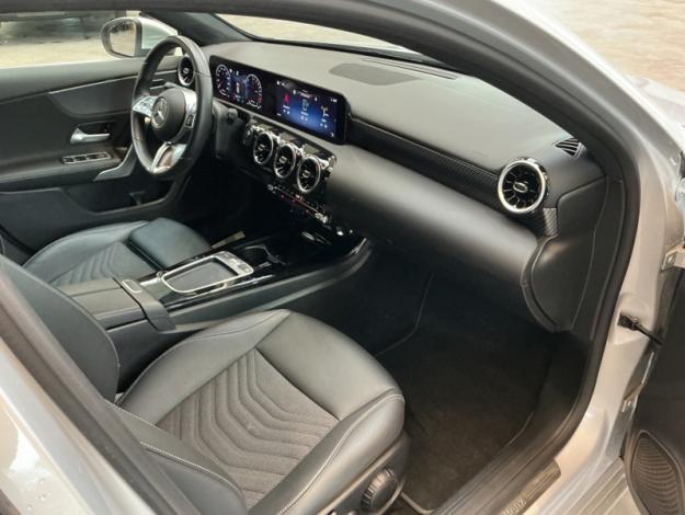 MERCEDES-BENZ A 250 e Facelift Business Line  