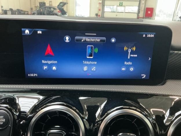 MERCEDES-BENZ A 250 e Facelift Business Line  