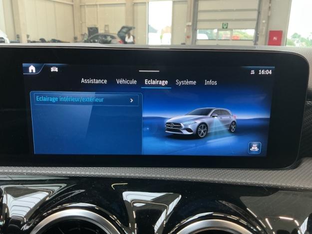 MERCEDES-BENZ A 250 e Facelift Business Line  