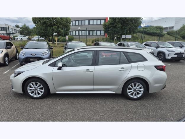 TOYOTA Corolla Touring Sports Hybride 1.8L 140h Dynamic  