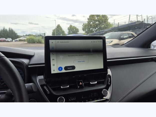 TOYOTA Corolla Touring Sports Hybride 1.8L 140h Dynamic  