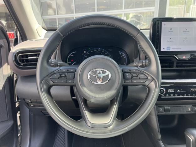 TOYOTA Yaris Cross 116H Collection Toit pano   
