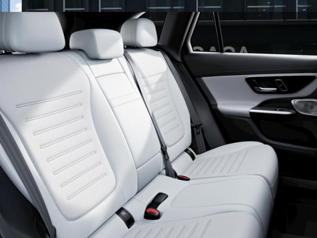 MERCEDES-BENZ GLC SUV GLC 220 d 4MATIC AMG Line  GLC 220 d 4MATIC AMG Line