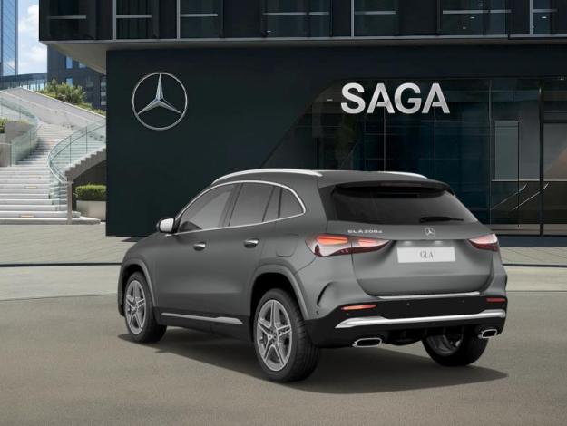 MERCEDES-BENZ GLA 200 d AMG Line  GLA 200 d AMG Line