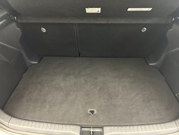 TOYOTA Yaris 116h Design  PACK CONFORT