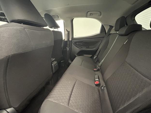 TOYOTA Yaris 116h Design  PACK CONFORT