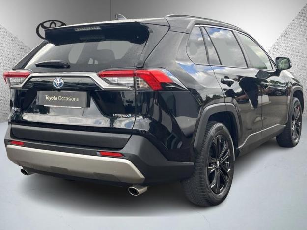 TOYOTA RAV4 218h Dynamic  