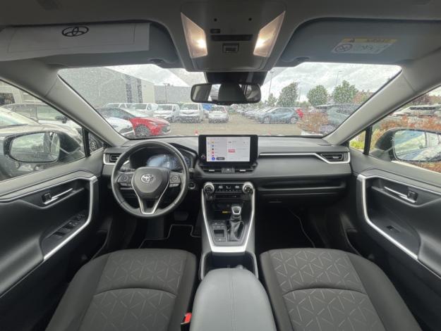 TOYOTA RAV4 218h Dynamic  