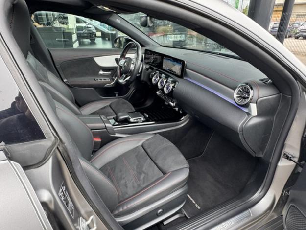 MERCEDES-BENZ CLA Coupé CLA 250 e Coupé AMG Line  