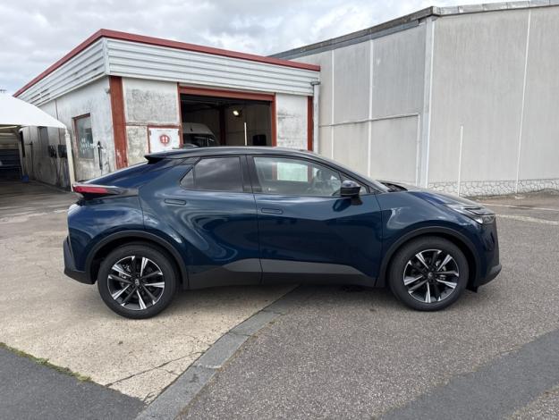 TOYOTA C-HR 1.8 Hybride 140 Graphic  C HR HYBRIDE NG HYBRIDE 140 GRAPHIC MY26