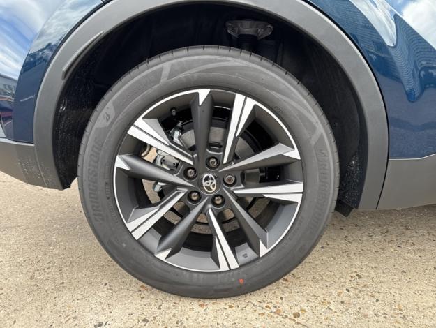 TOYOTA C-HR 1.8 Hybride 140 Graphic  C HR HYBRIDE NG HYBRIDE 140 GRAPHIC MY26