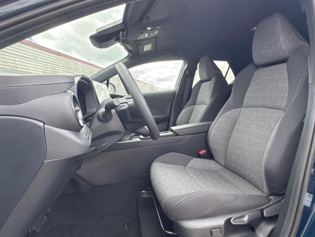 TOYOTA C-HR 1.8 Hybride 140 Graphic  C HR HYBRIDE NG HYBRIDE 140 GRAPHIC MY26