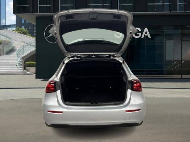 MERCEDES-BENZ A 180 d Style Edition  