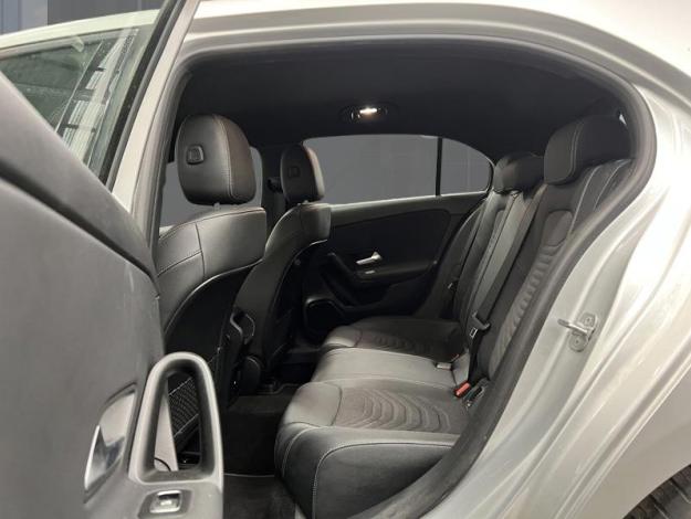 MERCEDES-BENZ A 180 d Style Edition  