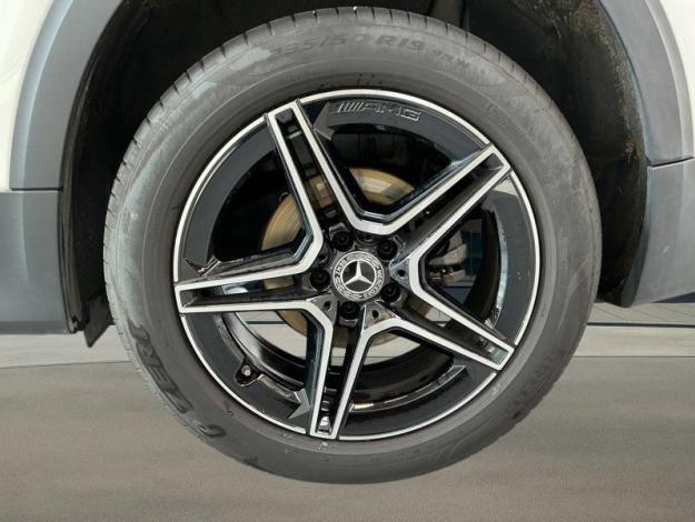 MERCEDES-BENZ GLB 180 Star Edition AMG  