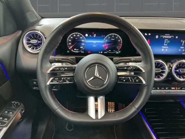 MERCEDES-BENZ GLB 180 Star Edition AMG  