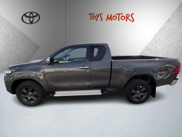 TOYOTA Hilux 2.8 D-4D X-TRA Héritage 4WD AUTO  