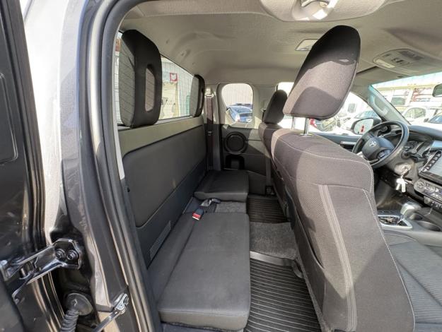 TOYOTA Hilux 2.8 D-4D X-TRA Héritage 4WD AUTO  