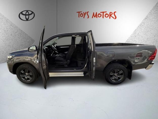 TOYOTA Hilux 2.8 D-4D X-TRA Héritage 4WD AUTO  