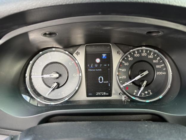 TOYOTA Hilux 2.8 D-4D X-TRA Héritage 4WD AUTO  