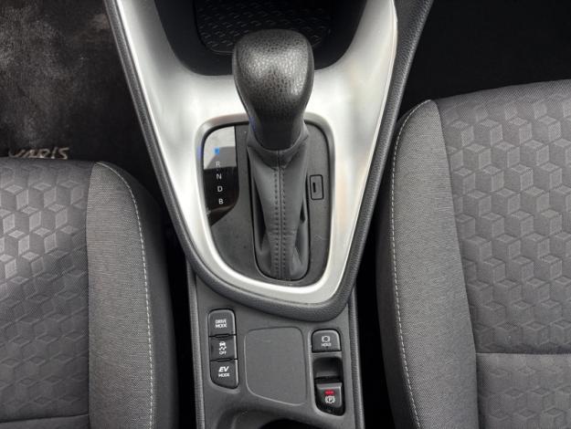 TOYOTA Yaris Hybride 116h Dynamic  