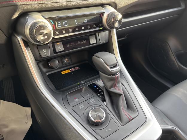 TOYOTA RAV4 PHEV AWD Design Business PHEV  