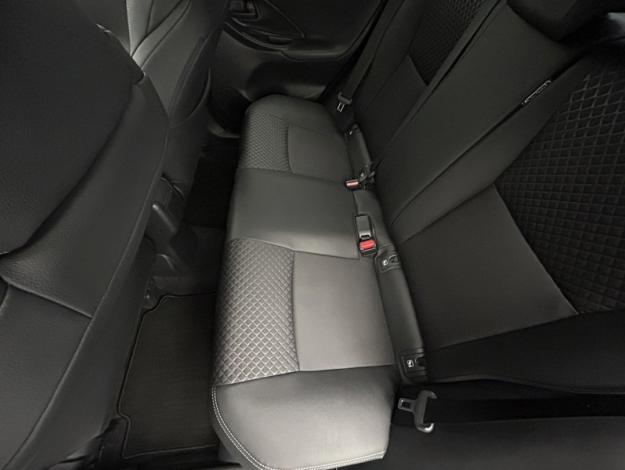 TOYOTA Yaris 130h Collection  