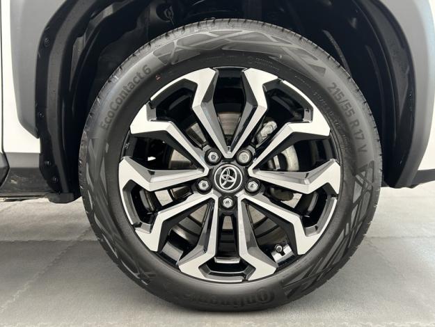 TOYOTA Yaris Cross 116H DESIGN  