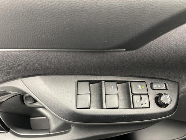 TOYOTA Yaris Cross 116H DESIGN  