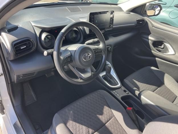 TOYOTA Yaris 116 Design Pack  