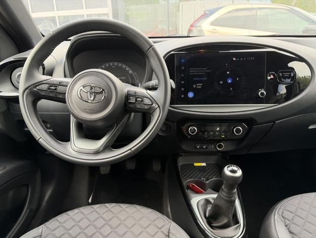 TOYOTA Aygo X Collection radars AV&AR  