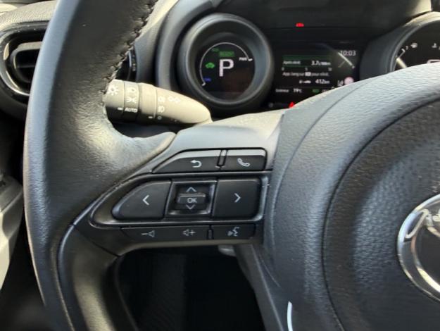 TOYOTA Yaris Hybride 116h Design  