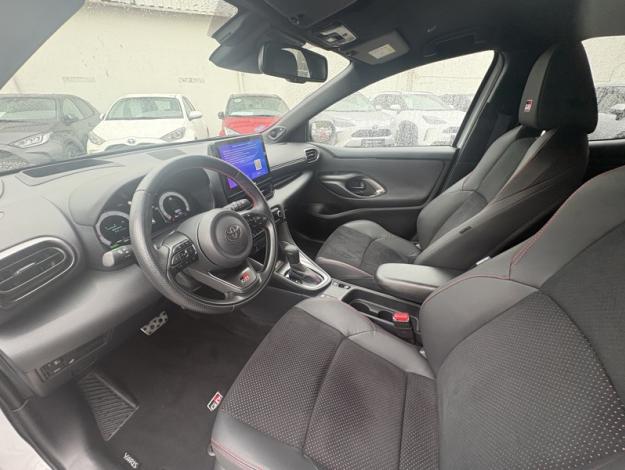 TOYOTA Yaris Hybride 130h GR SPORT  1.5 131 ch 