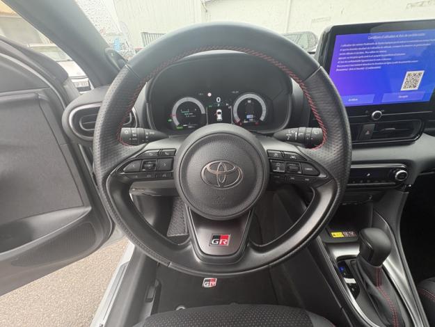 TOYOTA Yaris Hybride 130h GR SPORT  1.5 131 ch 