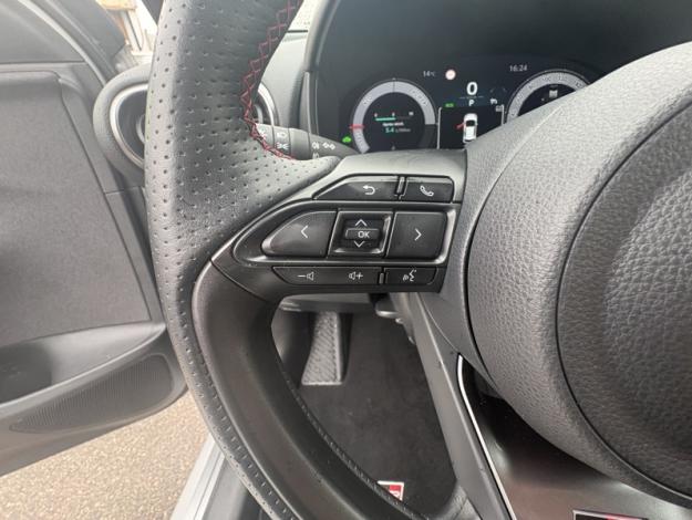TOYOTA Yaris Hybride 130h GR SPORT  1.5 131 ch 