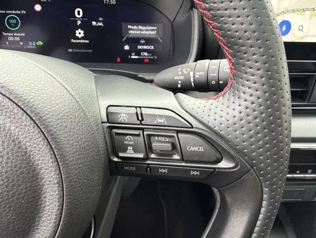 TOYOTA Yaris 130h GR SPORT  