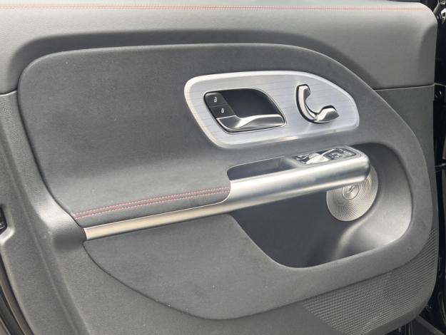 MERCEDES-BENZ GLB 200 AMG Line  GLB 200 AMG Line