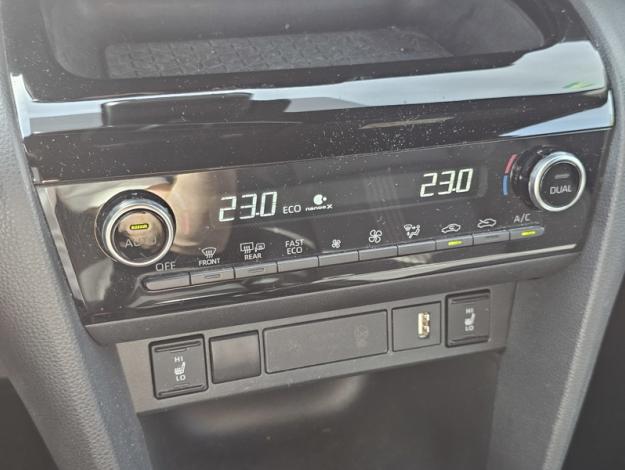 TOYOTA Yaris Cross 1.5 HYBRID 116H TRAIL MY22  