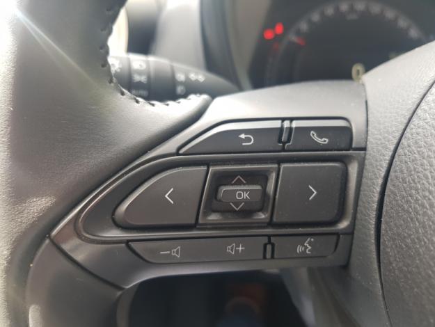TOYOTA Aygo X 1.0 VVT-i 72 Design   